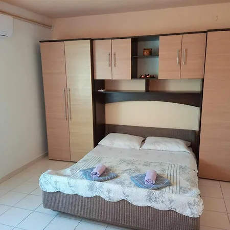Nela Apartman *