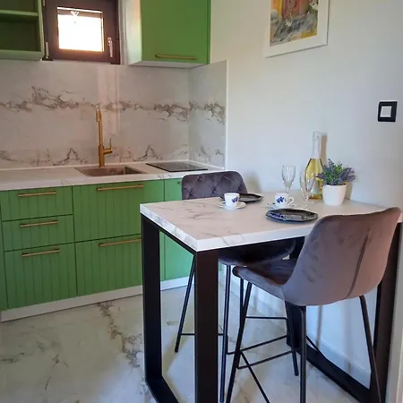 Nela Apartman