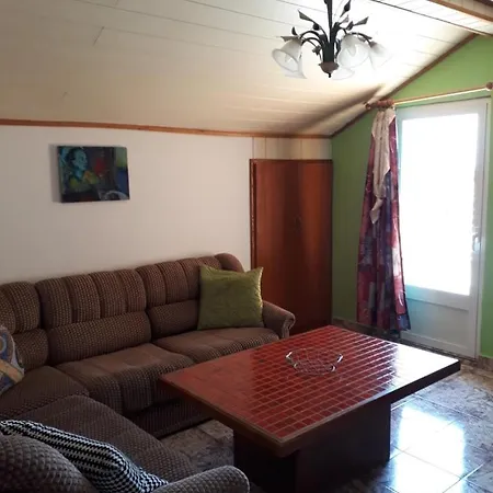 Apartment Nela *