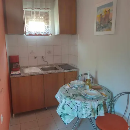 Apartment Nela *